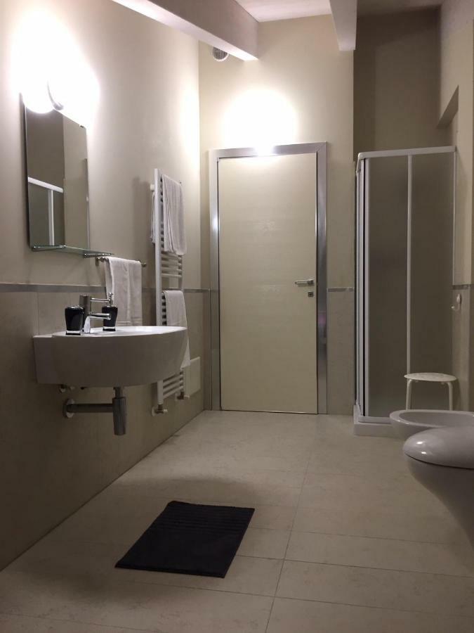Residenza Virgiliana Suite Con Terrazza-Centro Storico Mantua Exterior foto