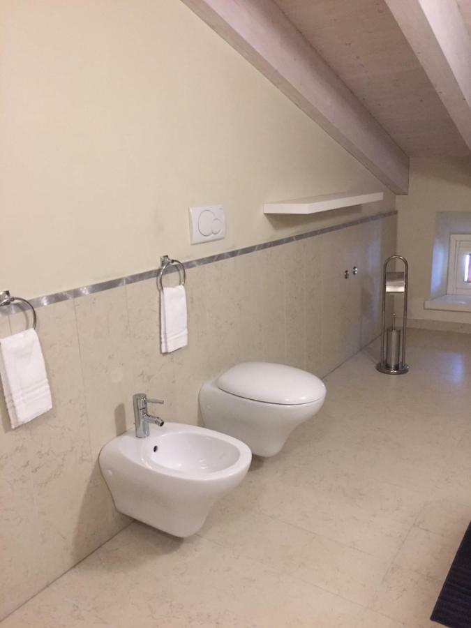 Residenza Virgiliana Suite Con Terrazza-Centro Storico Mantua Exterior foto